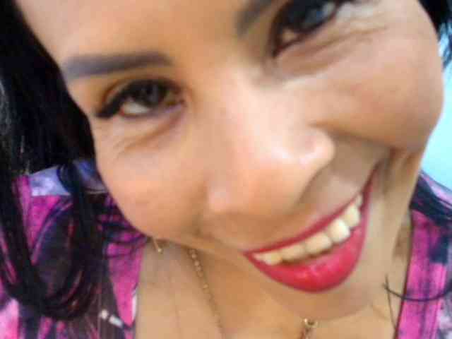 MilfSharoon webcam