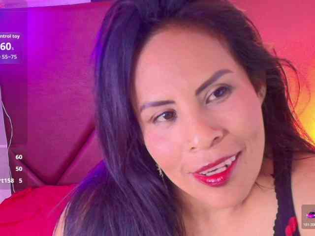 MilfSharoon webcam