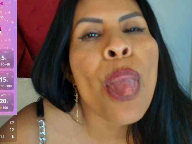 MilfSharoon webcam