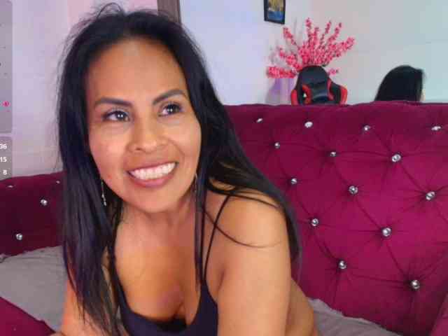 MilfSharoon webcam