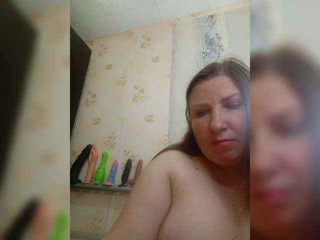Konfetka80 — live female cam
