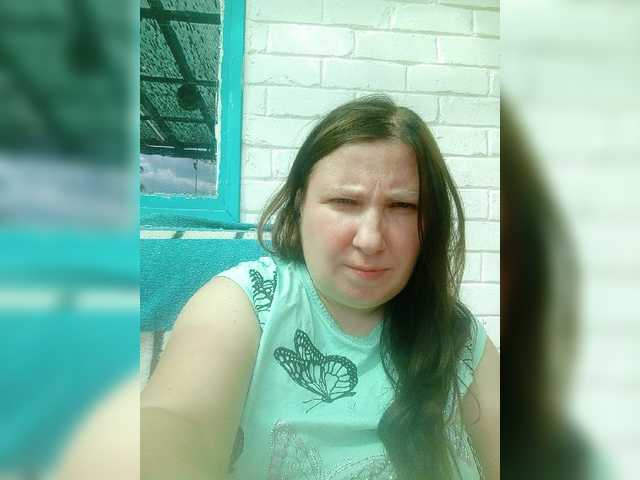 Ogonek37 live cam on BongaCams