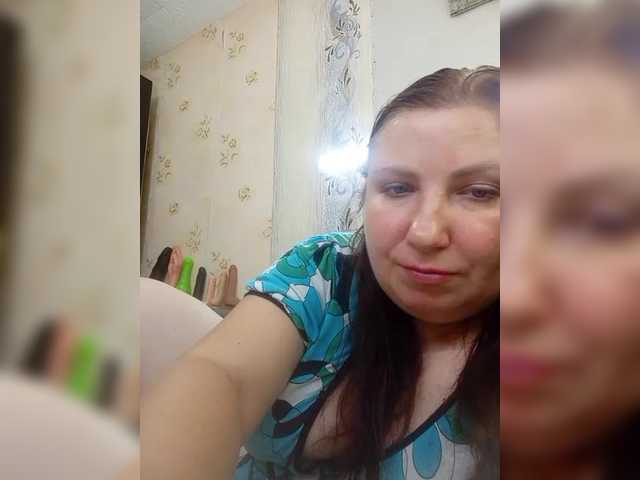 Ogonek37 live cam on BongaCams