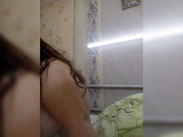 Ogonek37 live cam on BongaCams