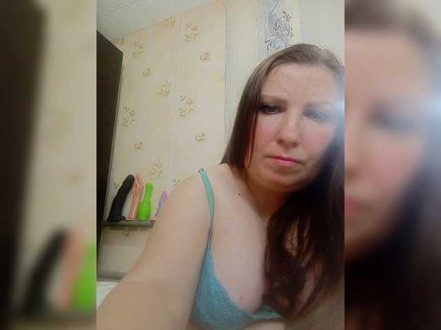 Konfetka80 live cam preview