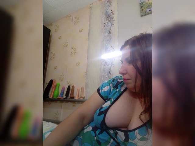 Konfetka80 live cam preview