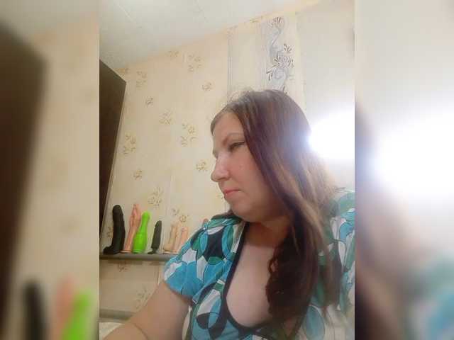 Ogonek37 live cam on BongaCams