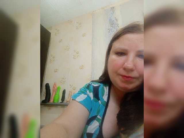 Ogonek37 live cam on BongaCams