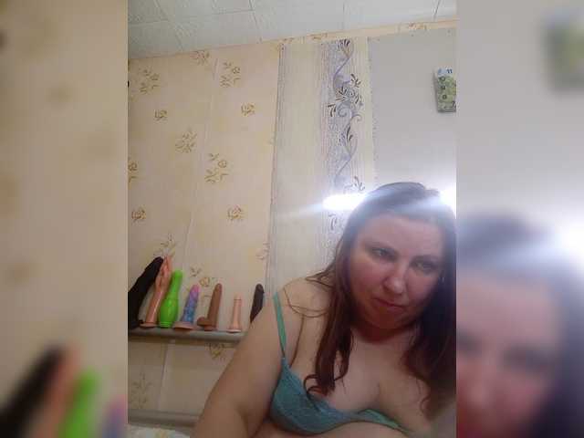 Ogonek37 live cam on BongaCams
