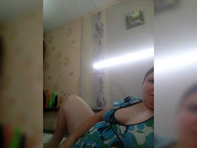Ogonek37 live cam on BongaCams
