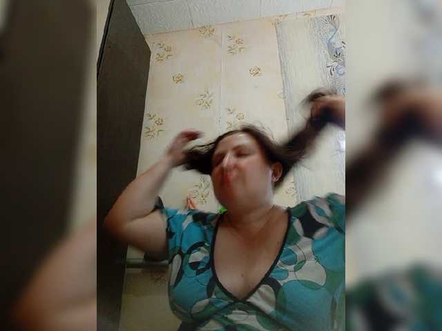 Ogonek37 live cam on BongaCams
