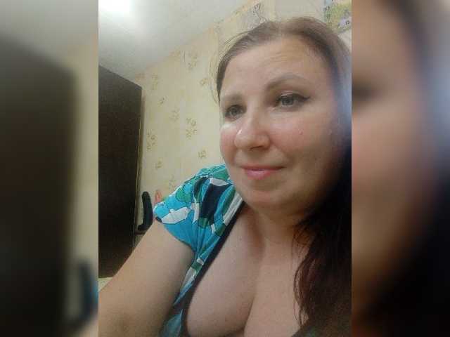 Ogonek37 live cam on BongaCams