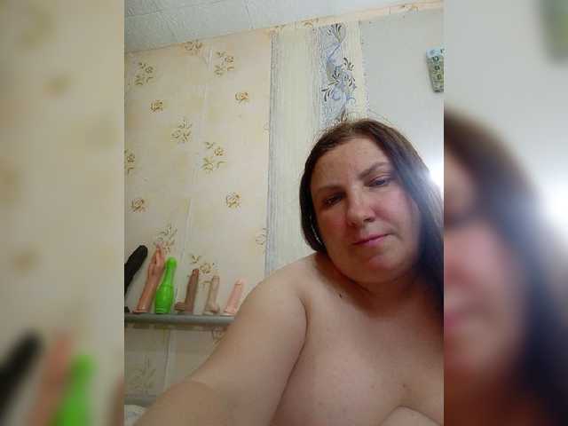 Ogonek37 live cam on BongaCams