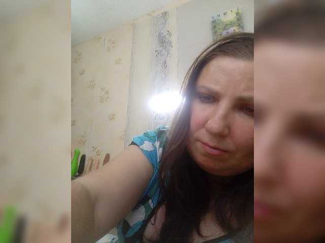 Ogonek37 live cam on BongaCams