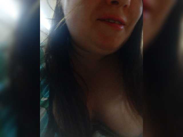 Ogonek37 live cam on BongaCams