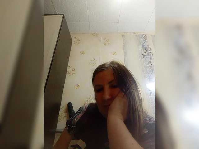 Ogonek37 live cam on BongaCams