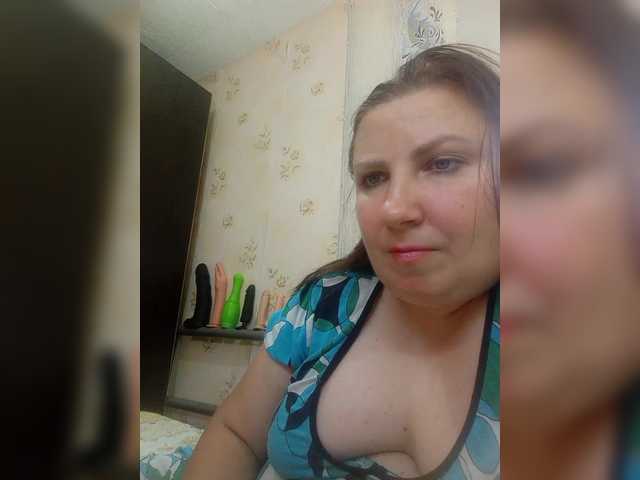 Ogonek37 live cam on BongaCams