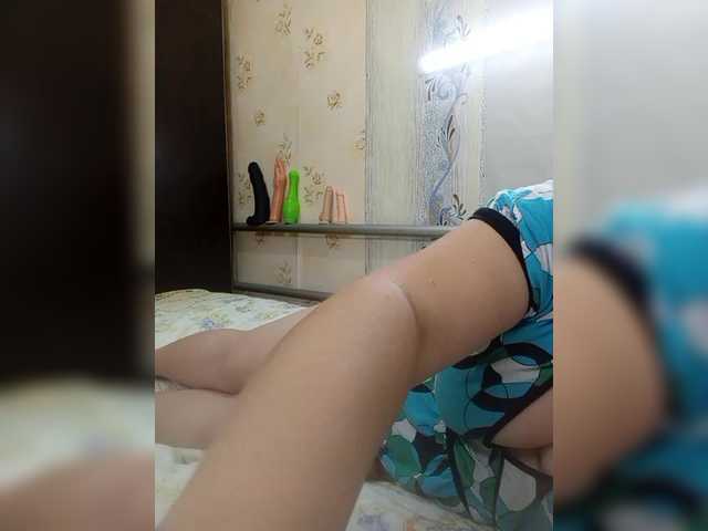 Konfetka80 live webcam show