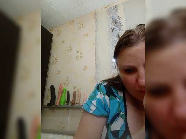 Ogonek37 live cam on BongaCams