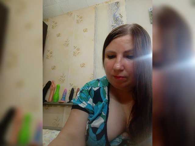 Ogonek37 live cam on BongaCams