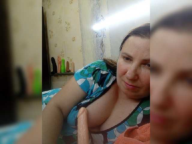 Konfetka80 live webcam show