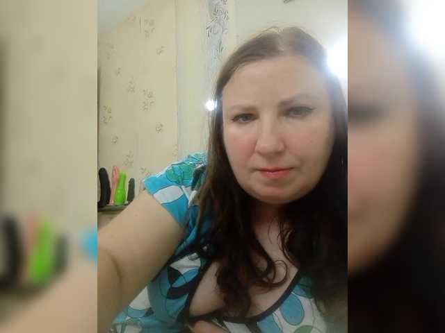 Ogonek37 live cam on BongaCams