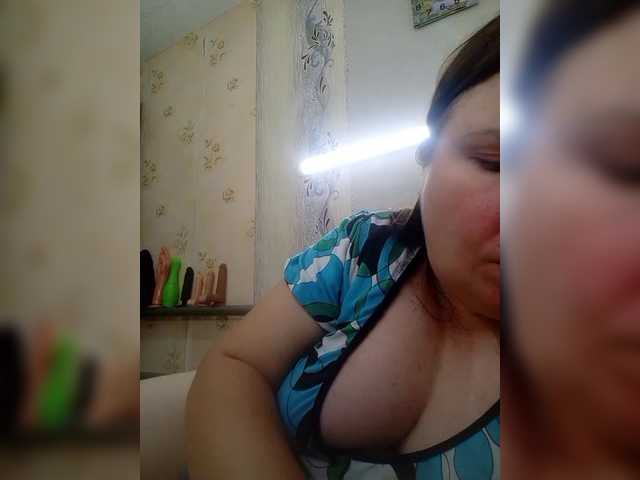 Ogonek37 live cam on BongaCams
