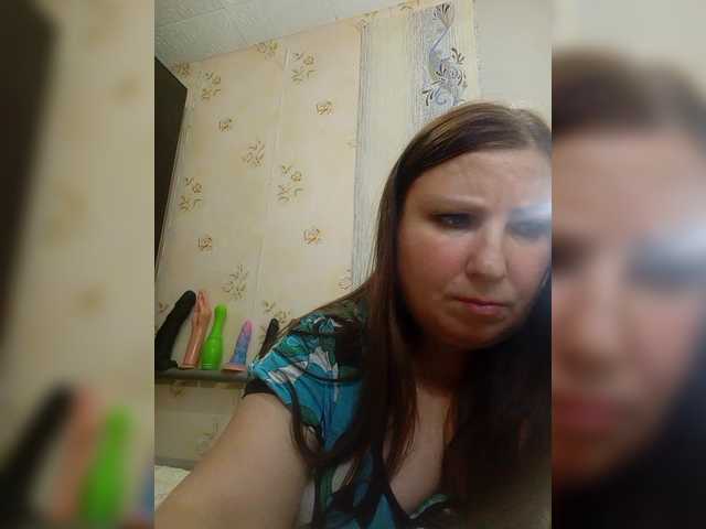Konfetka80 live cam preview