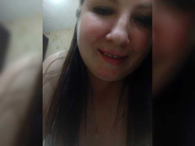 Ogonek37 live cam on BongaCams