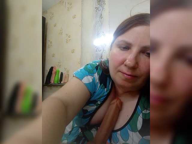 Ogonek37 live cam on BongaCams