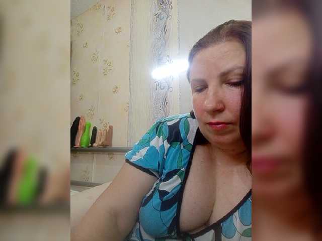 Ogonek37 live cam on BongaCams