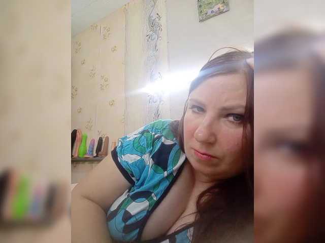 Ogonek37 live cam on BongaCams