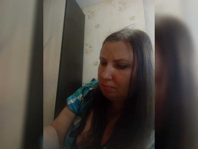 Ogonek37 live cam on BongaCams