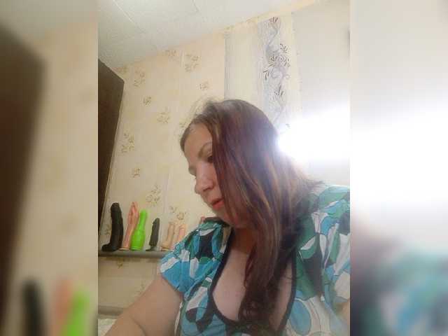 Ogonek37 live cam on BongaCams