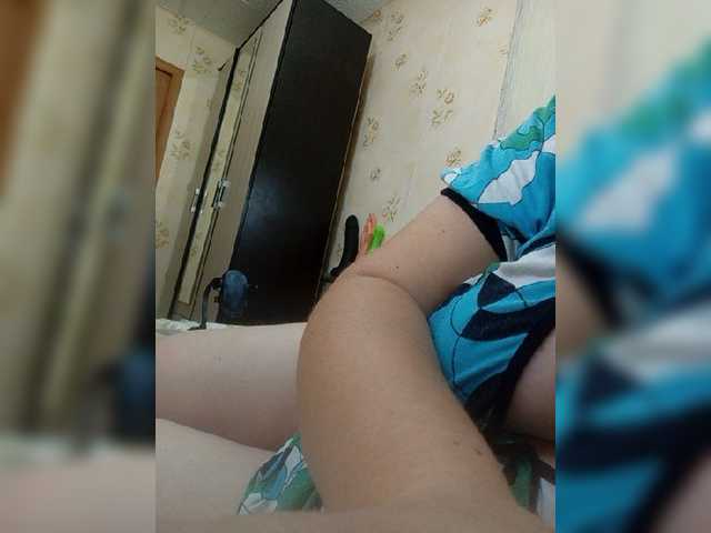 Konfetka80 live cam