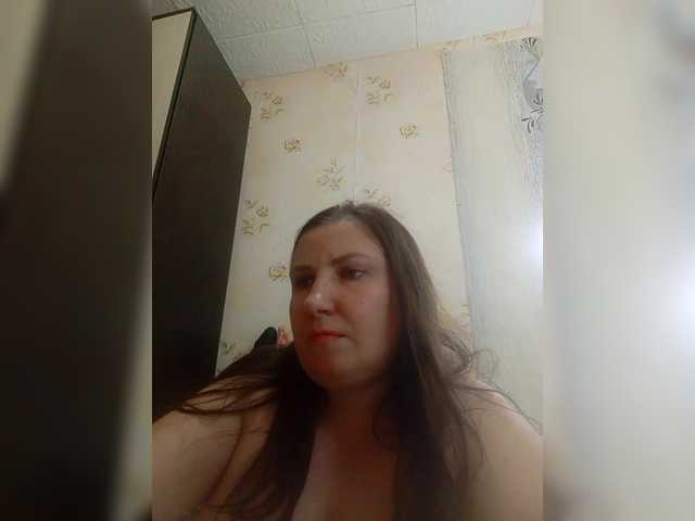 Konfetka80 — live female cam