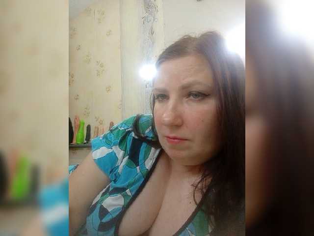 Ogonek37 live cam on BongaCams