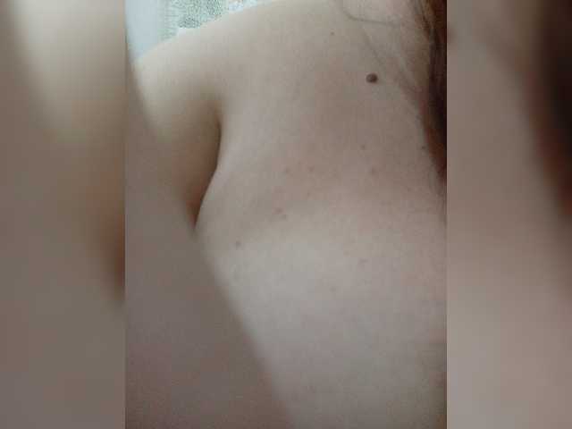 Konfetka80 — live female cam