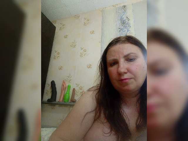 Ogonek37 live cam on BongaCams