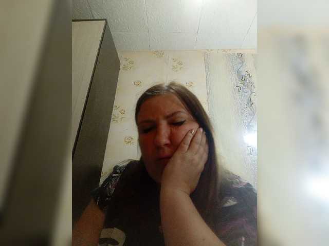 Ogonek37 live cam on BongaCams