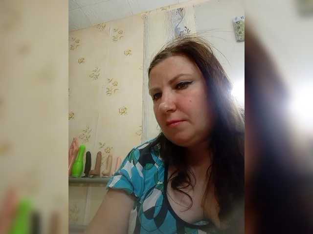 Ogonek37 live cam on BongaCams