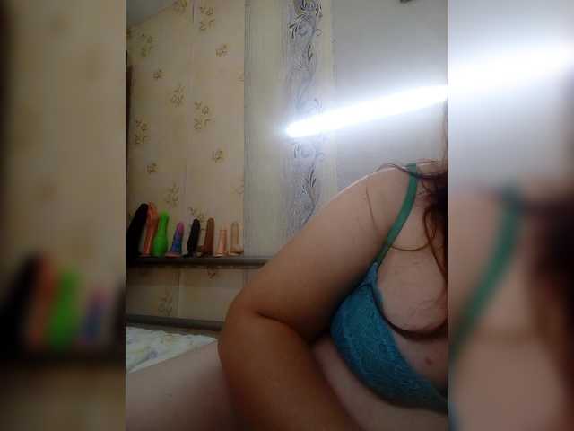 Ogonek37 live cam on BongaCams