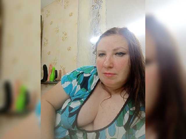 Ogonek37 live cam on BongaCams