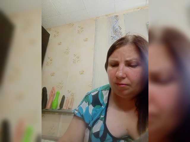 Ogonek37 live cam on BongaCams