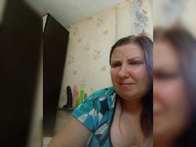Ogonek37 live cam on BongaCams