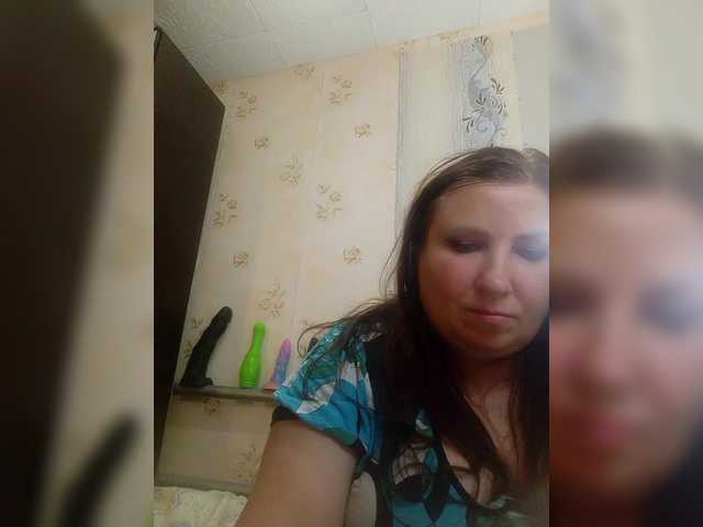 Konfetka80 live cam preview