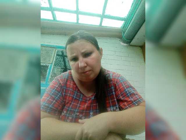 Ogonek37 live cam on BongaCams