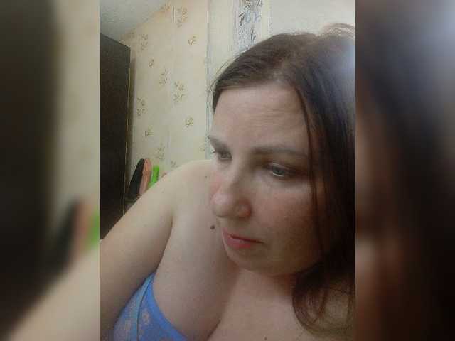 Konfetka80 live cam preview