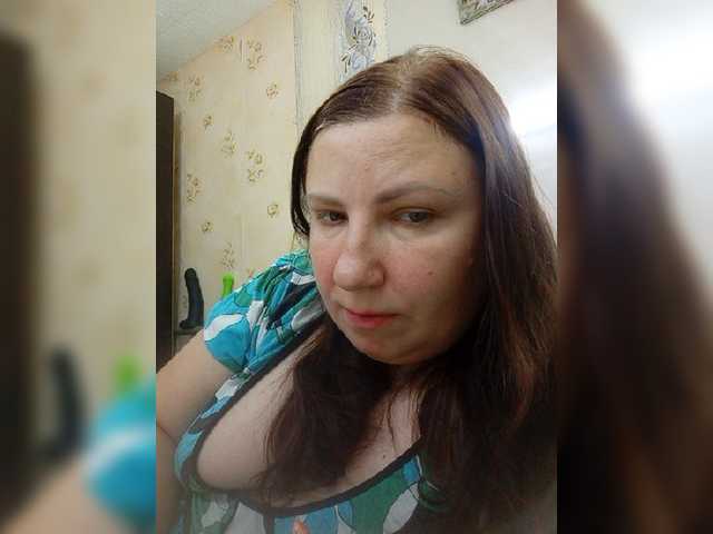 Ogonek37 live cam on BongaCams