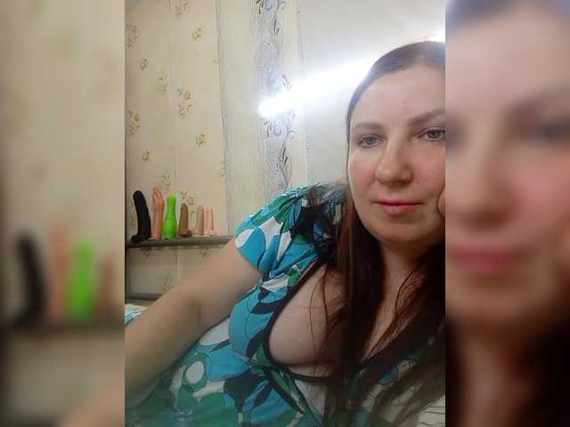 Ogonek37 live cam on BongaCams